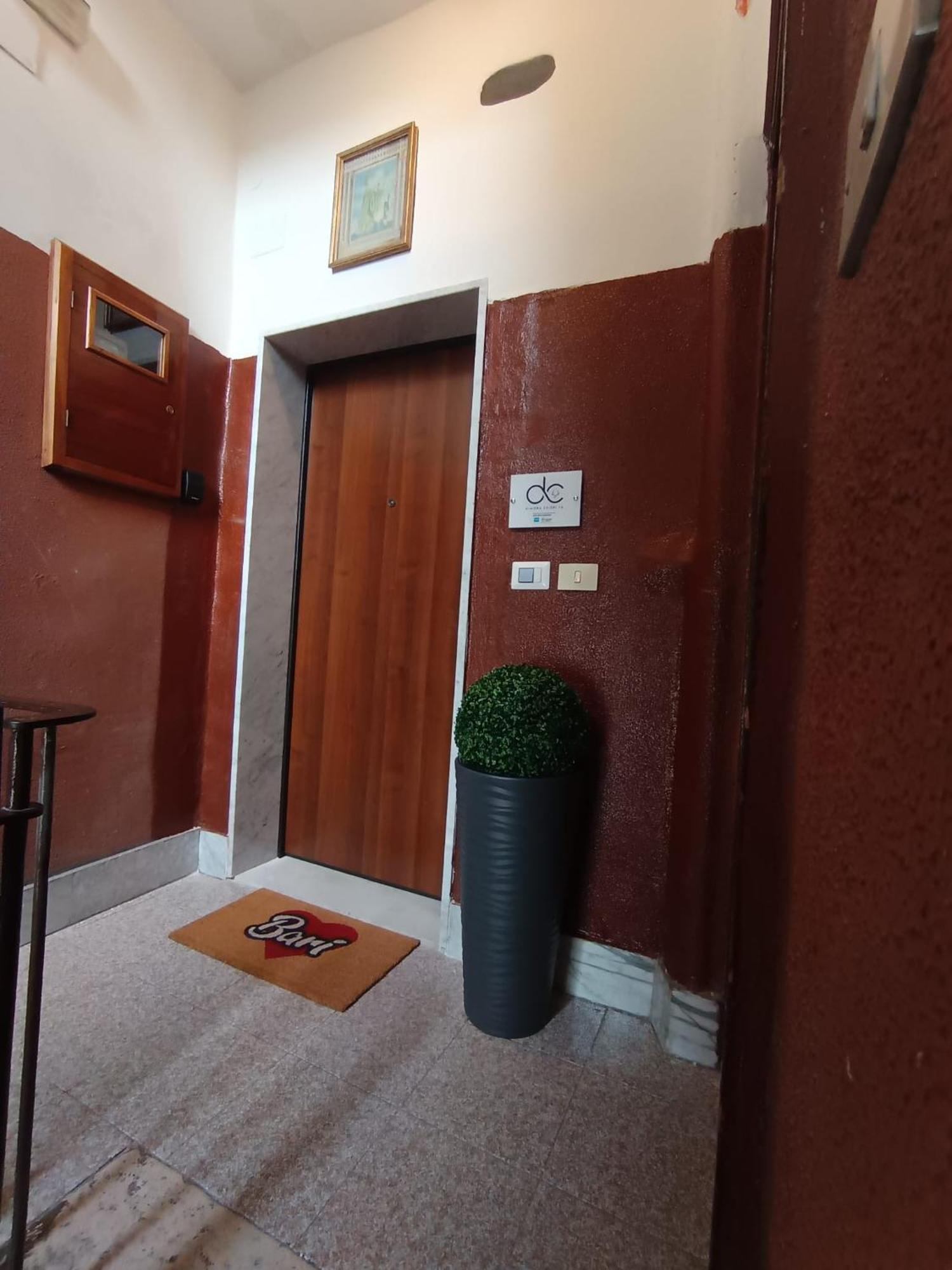 Apartmán Dimora Crispi 70 Bari Exteriér fotografie